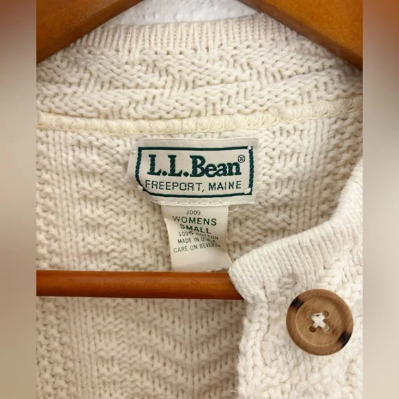 L.L. Bean Vintage Ivory Cable Knit Cardigan Sweater Cotton Size Small - Picture 11 of 12